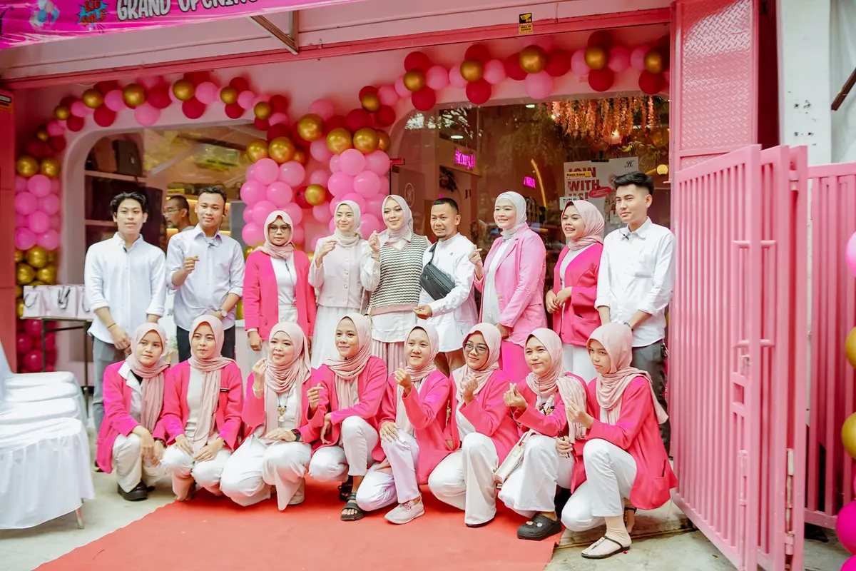 Putri Anne, Eriska Rein dan Evi Masamba