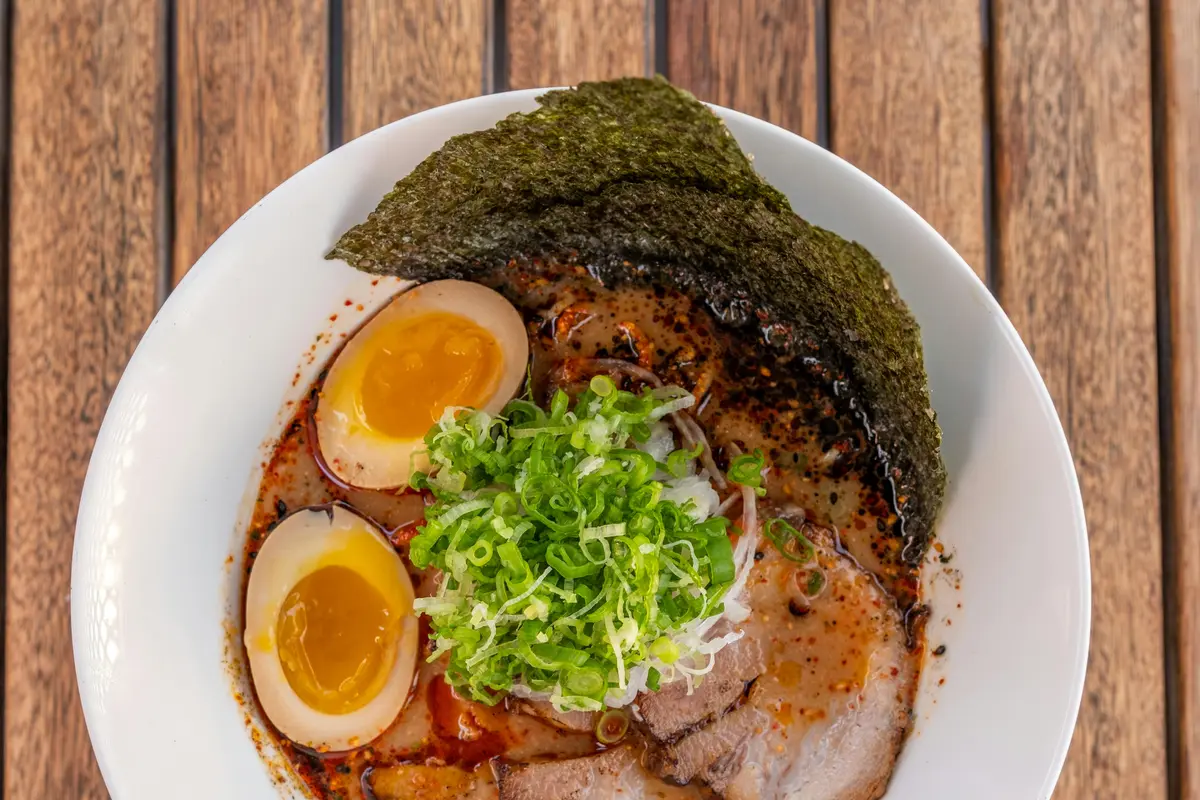 6 Makanan yang Cocok Dikombinasikan dengan Chili Oil, Rasanya Jadi Pedas Nagih