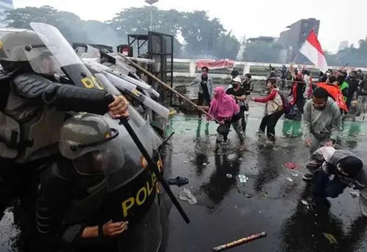 Demo Ricuh Berujung Penjarahan, Pengusaha Cemas Logistik Mandek