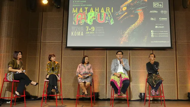 Pertunjukan Matahari Papua (Fimela/Adrian Putra)