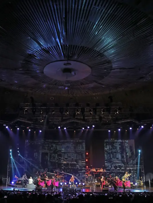 KLa Project Konser 30 Tahun Berkarier