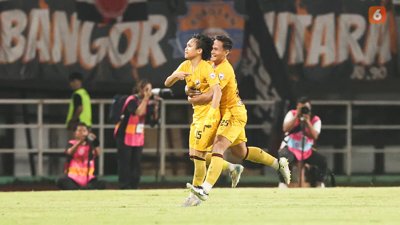 Persija Jakarta vs Semen Padang