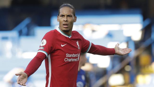 FOTO: 5 Pemain Incaran Manchester United yang Akhirnya Berlabuh di Liverpool - Virgil van Dijk