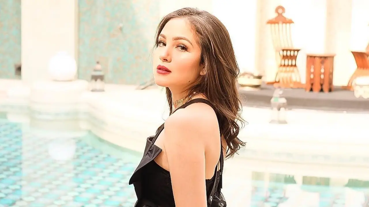 Paola Tambunan