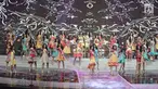 Finalis Puteri Indonesia saat tampil pada Malam Puncak Puteri Indonesia 2018 di JCC, Jakarta, Jumat (9/3). 39 perempuan cantik dan berbakat dari 34 provinsi yang berebut mahkota dan selempang juara. (Liputan6.com/Herman Zakharia)