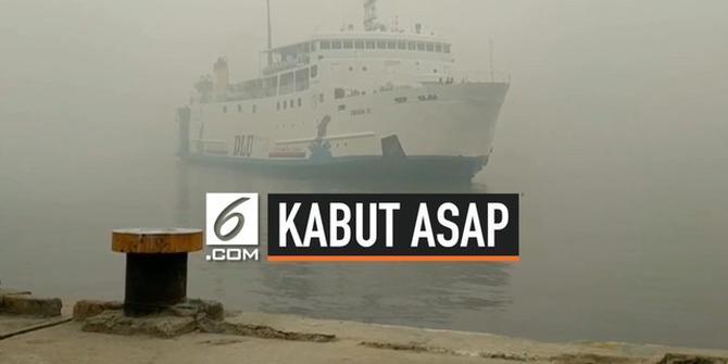 VIDEO: Kabut Asap Pekat Ganggu Lalu Lintas Sungai Mentaya Sampit