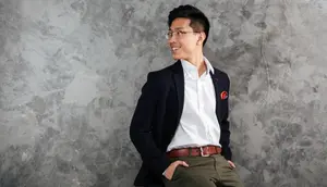 Blazer Premium Pria yang Bikin Look Makin Mahal, Cocok Buat Kerja sampai Kondangan