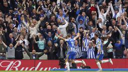 Pesta gol Brighton dicetak oleh Moises Caicedo, Marc Cucurella, Leandro Trossard dan Pascal Gross. (Gareth Fuller/PA via AP)