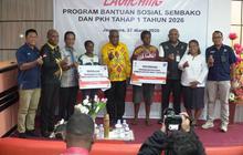 Kantor Pos Jayapura Perkuat Ekonomi 913 KPM Melalui Penyaluran Bantuan Sosial dan PKH Tahap I 2026
