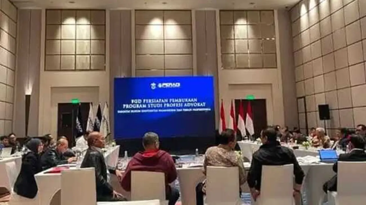Focus Group Discussion (FGD) persiapan pembukaan Program Studi Pendidikan Profesi Advokat (Istimewa)