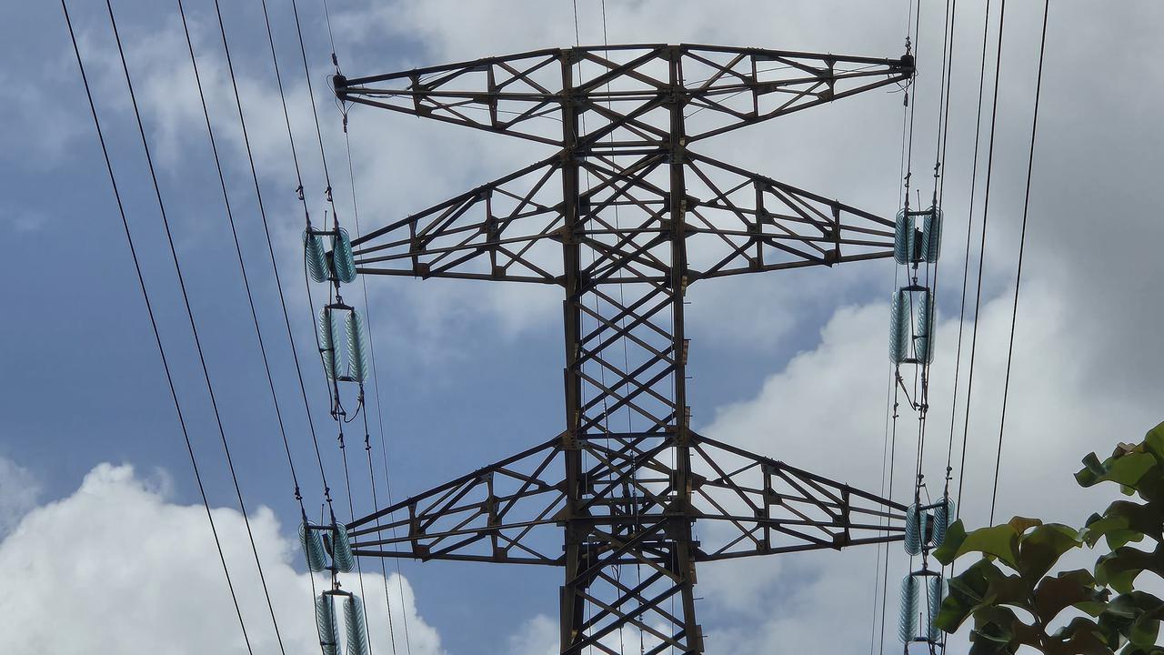 PLN UIT JBB Kebut Pemulihan dan Pengamanan Jaringan SUTT 150 kV di Palmerah