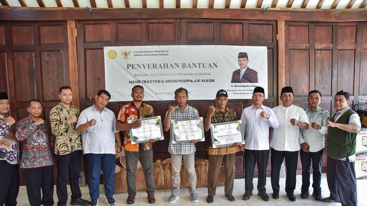 Perkuat Ketahanan Pangan Nasional, UKP Salurkan Bantuan Alat Pertanian untuk Petani Kulon Progo