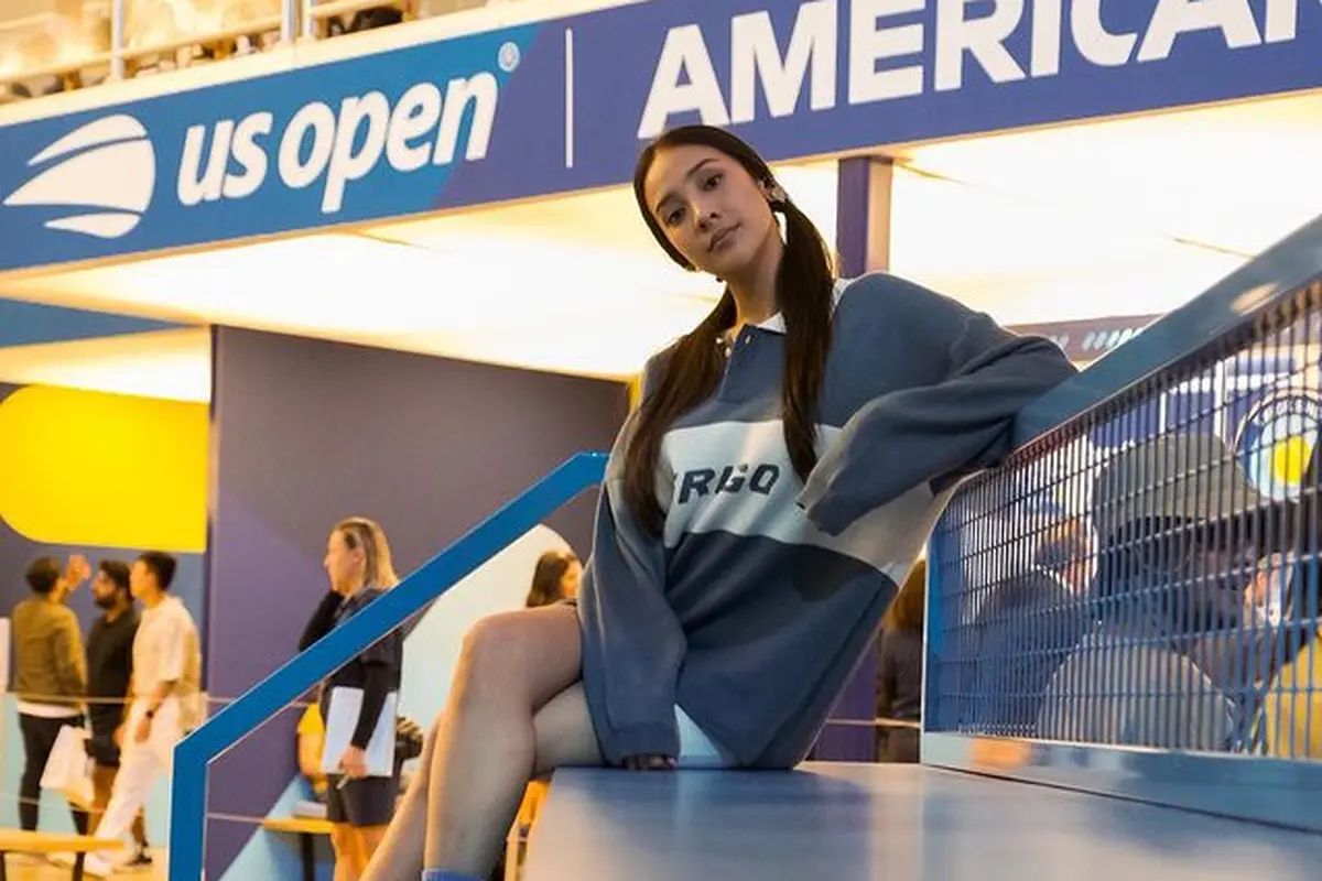 8 Gaya Sporty Anya Geraldine Jadi Atlet Profesional Main Tenis di US Open 2022