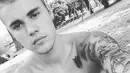 Tak hanya itu saja Justin Bieber juga sempat mengaktifkan setting private pada instagramnya. Namun, selang waktu beberapa jam, JB mengubahnya ke settingan Public. (Instagram)