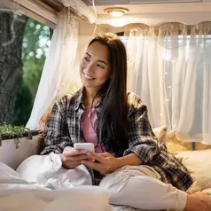 Tersenyum./Copyright&nbsp;freepik.com/author/freepik