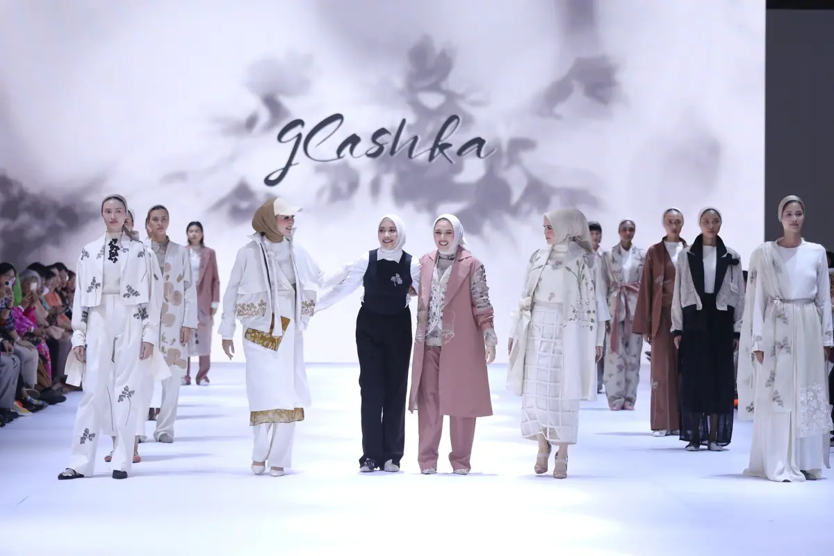 Ekspresi Jiwa dalam Mode: Tiga Desainer Wanita di Fashionlink 'Her Heart, Her World' JFW 2025