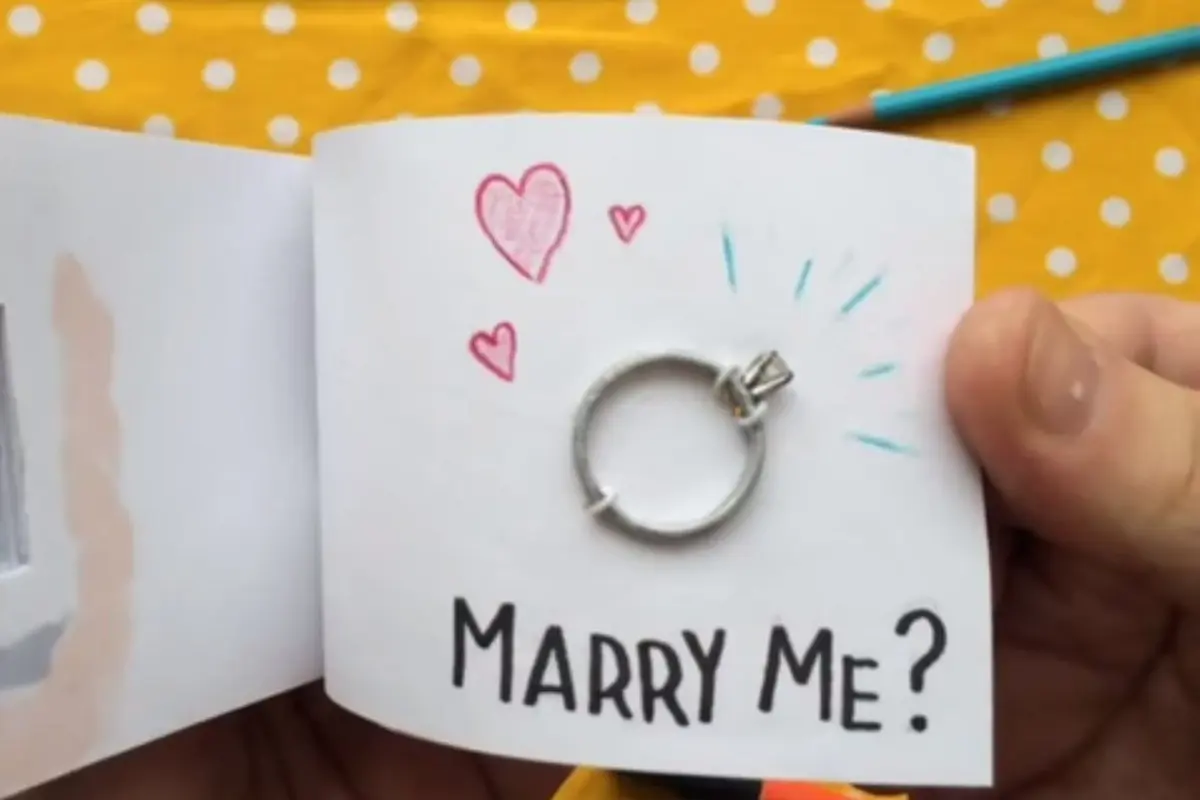 Girls, Ini 5 Hal yang Dipikirkan Dia sebelum Melamarmu!