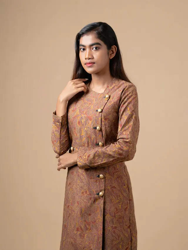 Dress Batik Puffy Sleeve Elegan