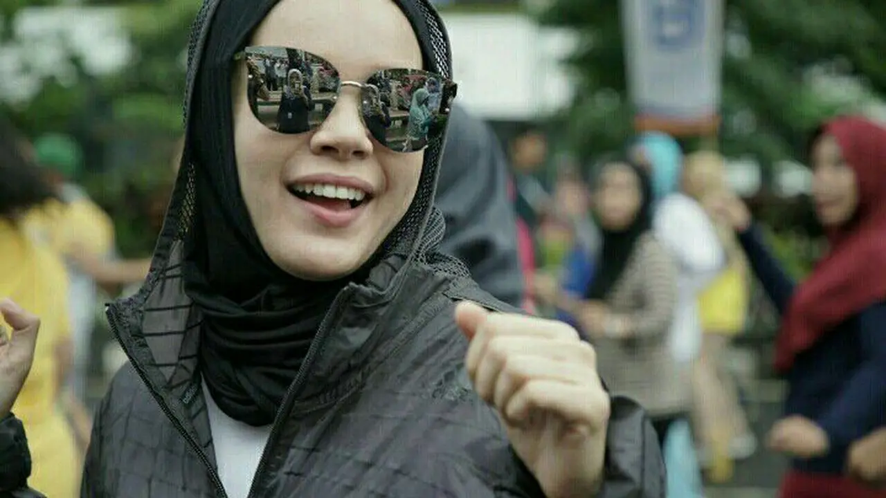 Dewi Sandra