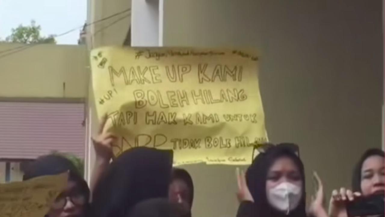 Guru Lalai, Ratusan Siswa SMA 1 Mempawah Tak Bisa Ikut SNPB 2025