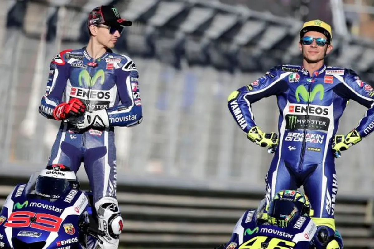 Valentino Rossi dan Jorge Lorenzo