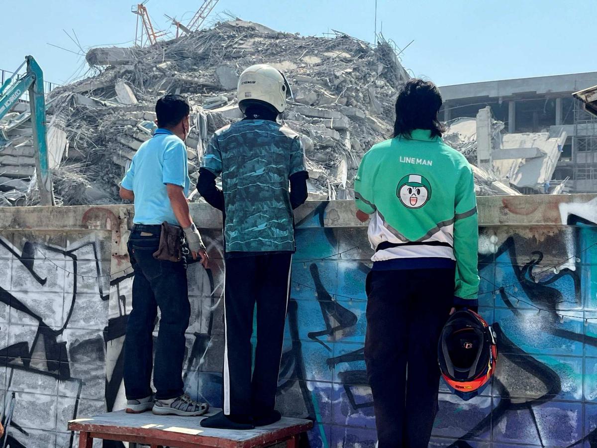 Gedung di Bangkok runtuh akibat gempa Myanmar