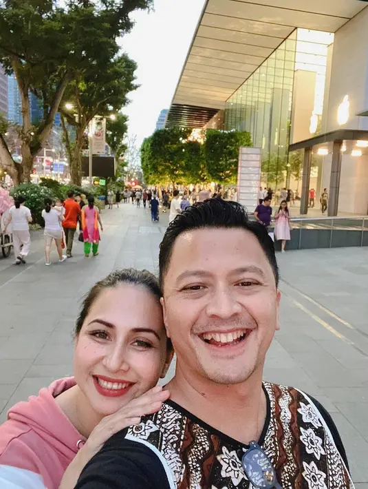 Deswita Maharani dan Ferry Maryadi (Instagram/deswitamaharani80)