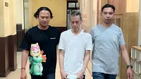 Musisi Fariz RM kembali terjerat kasus penyalahgunaan narkoba. Kali ini, dia ditangkap oleh Satuan Reserse Narkoba Polres Metro Jakarta Selatan. (Foto: Istimewa).