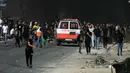 Sampai saat ini belum ada tanda-tanda perang bakal berakhir. Israel malah menyatakan perang akan dimulai seiring dengan ultimatum agar 1,1 juta warga sipil segera meninggalkan Jalur Gaza utara. (AP Photo/Nasser Nasser)