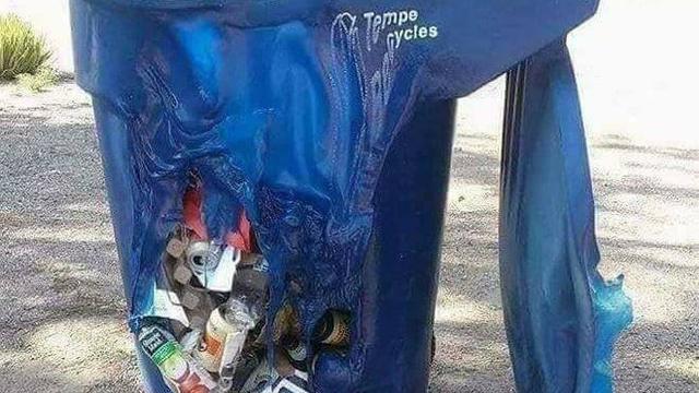 7 Potret Fasilitas Umum Meleleh Kerena Cuaca Panas Ini Bikin Ngeri