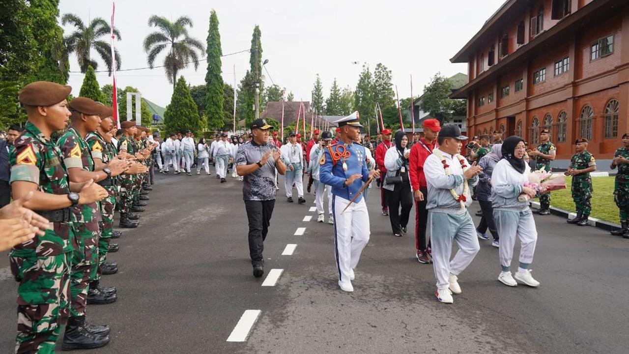 Momen Eks Kasad dan 160 Pati TNI 'Geruduk' Akmil