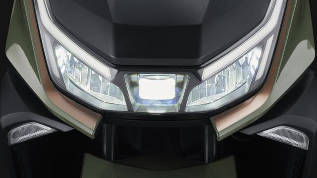 Lampu depan Hinda NS150GX