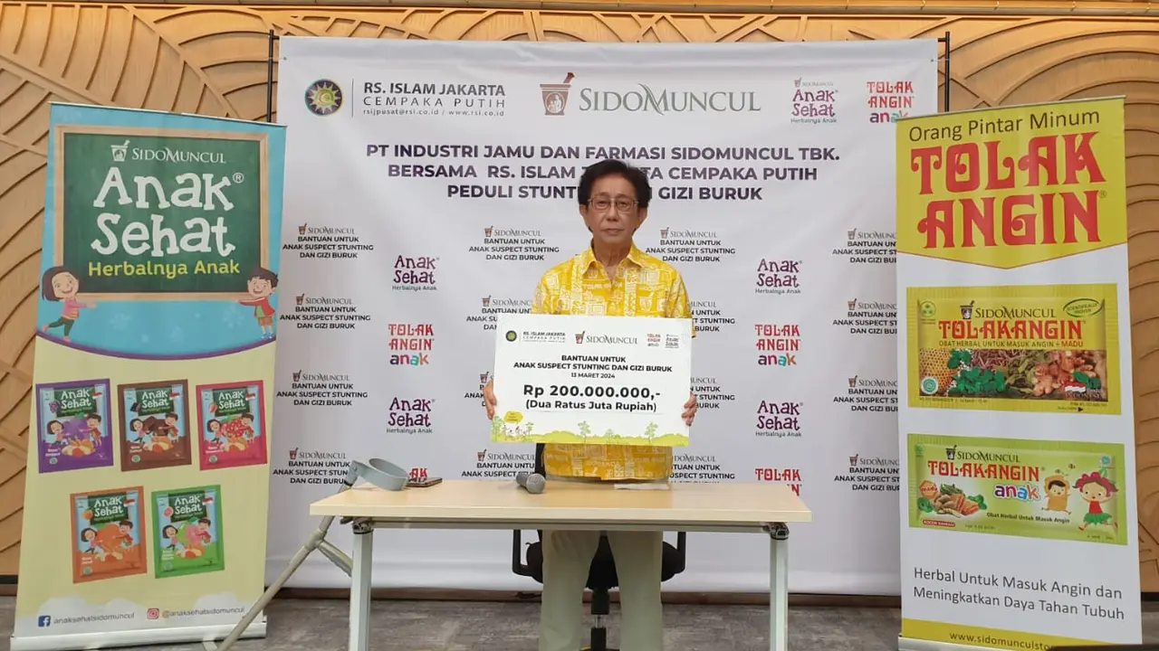 Sido Muncul Salurkan Bantuan Rp200 Juta untuk Anak Stunting dan Resmikan Kios Sehat di RS Islam Jakarta Cempaka Putih
