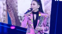 Maia Estianty Wakili Al Ghazali Terima Piala di Infotainment Awards 2025, Ucap Terima Kasih pada Ahmad Dhani