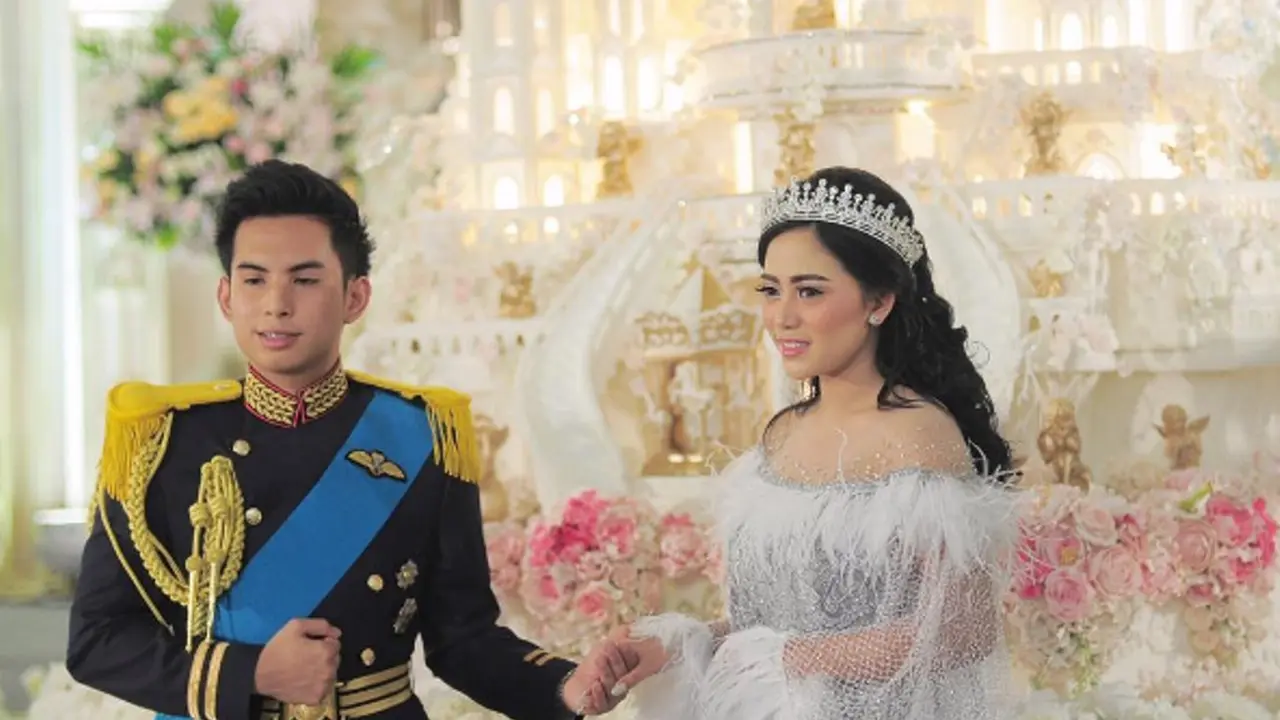 Ala Fairytale, Ini 10 Potret Megahnya Pernikahan Rachel Vennya