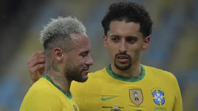 Momen Messi Redam Kesedihan Neymar