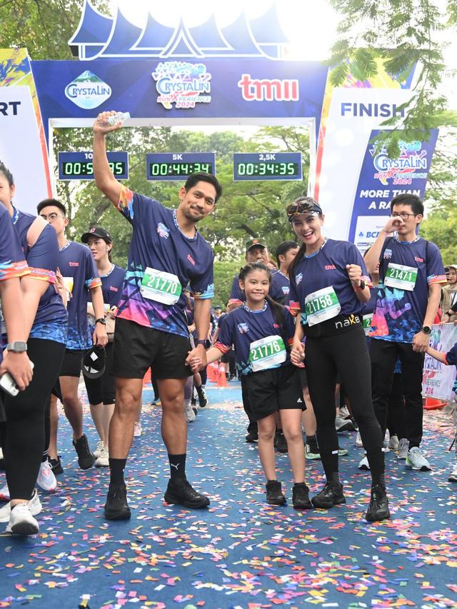 Ibnu Jamil pertama kali mengajak anak ikut lari di Crystalin Runexperience 2024
