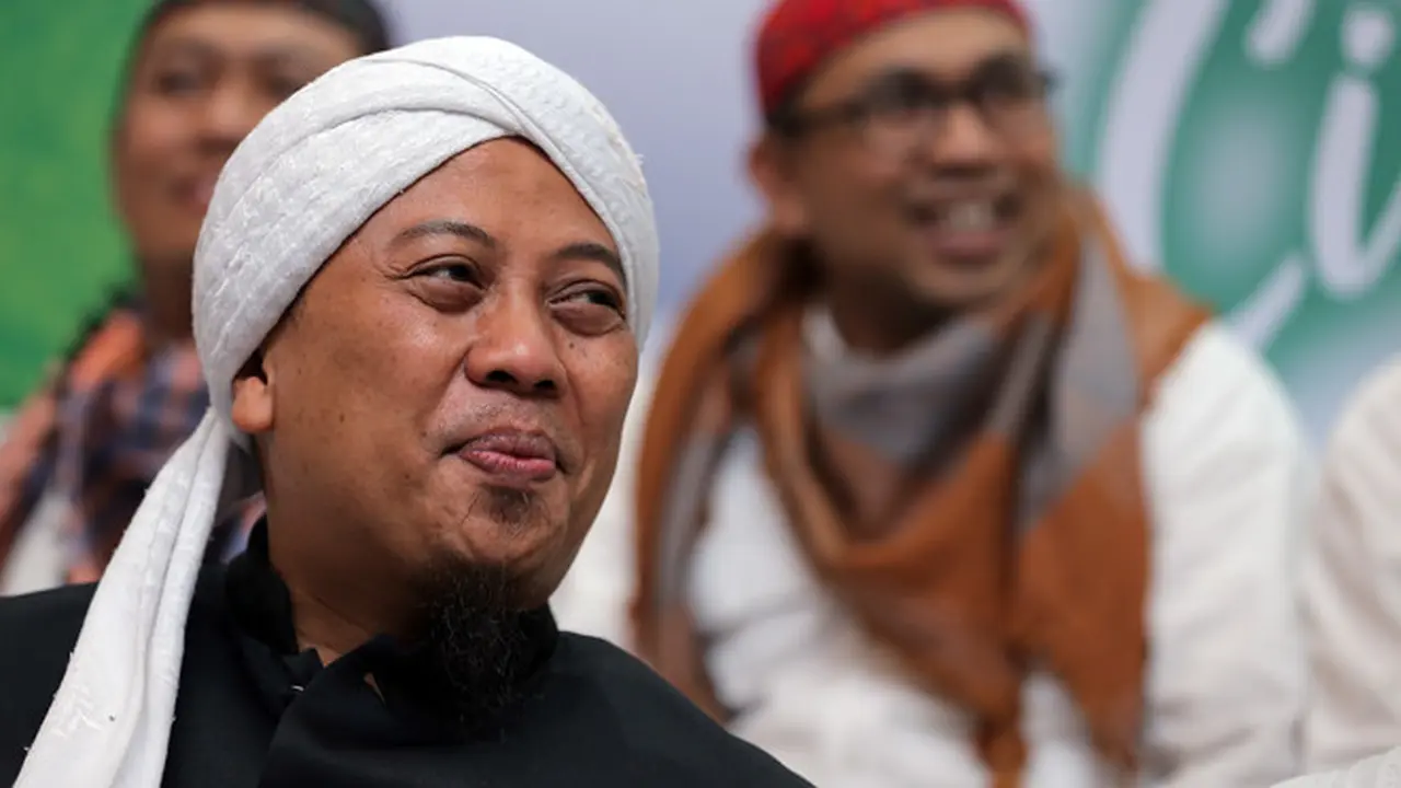 [Bintang] Opick Tampil Beda di Album Kompilasi Ramadhan Penuh Cinta