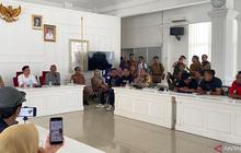 UHC Cianjur: Tahukah Anda, Cukup KTP untuk Berobat Gratis? Target Akhir 2025!