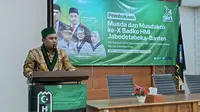 Ketua BADKO HMI Jabodetabeka-Banten, Adhiya Muzzaki saat memberikan sambutan dalam pembukaan  forum Musyawarah Daerah (Musda) dan Musyawarah Daerah KOHATI (Musdakoh) di Auditorium BPMP Provinsi Banten. (Foto: Istimewa).