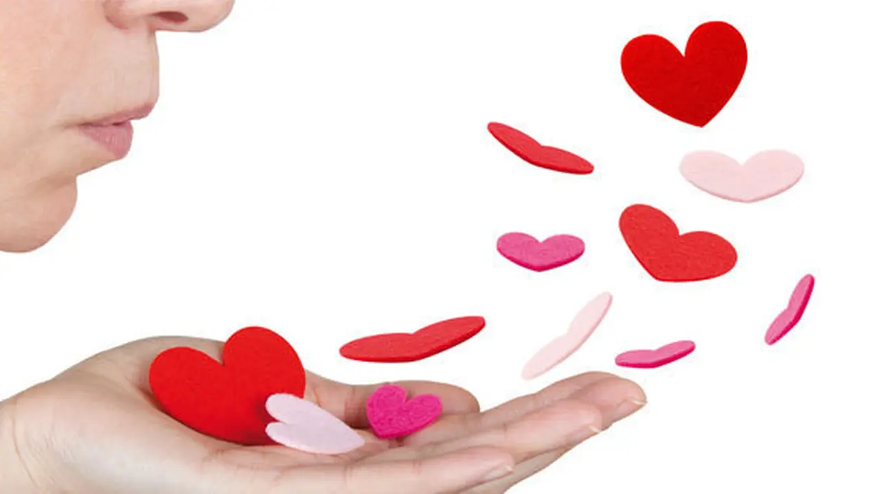 (c) shutterstock