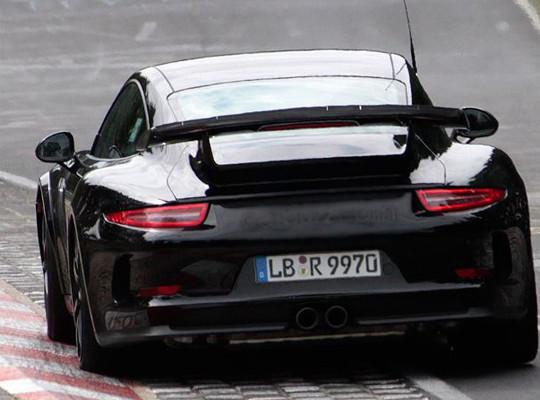 Tampilan belakang dengan berbagai fitur baru