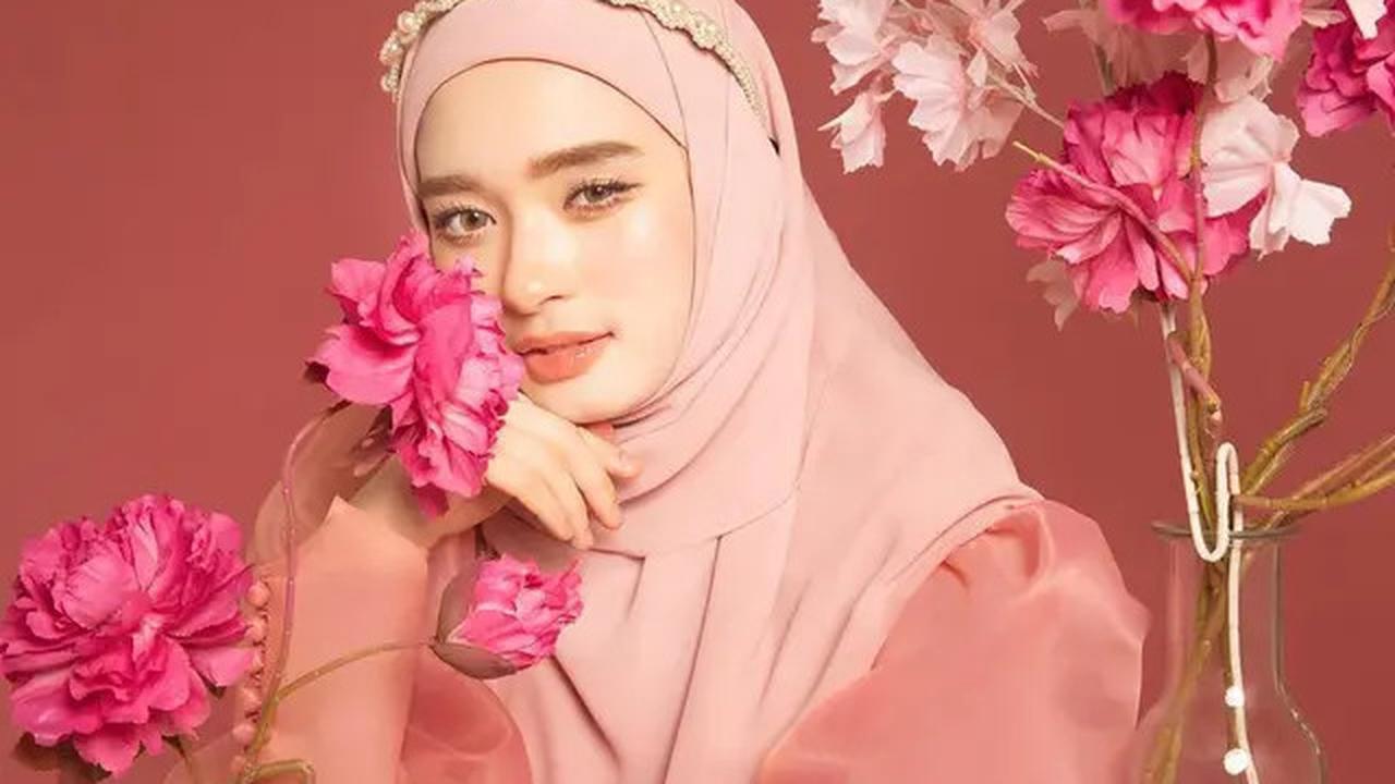 6 Pilihan Model Dress Bridesmaid Hijab 2025, Bikin Tampilanmu Sempurna Saat Mendampingi Pengantin