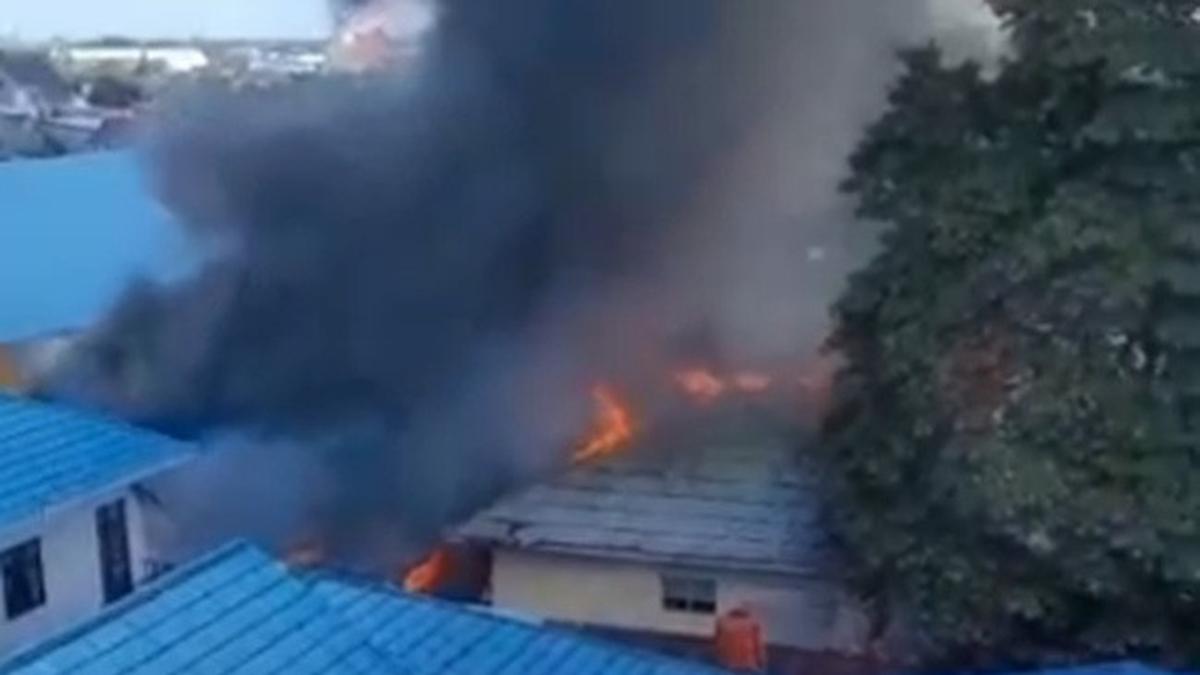 RSUD Syekh Yusuf Terbakar Hebat, Damkar Gowa Sempat Kewalahan Padamkan Api