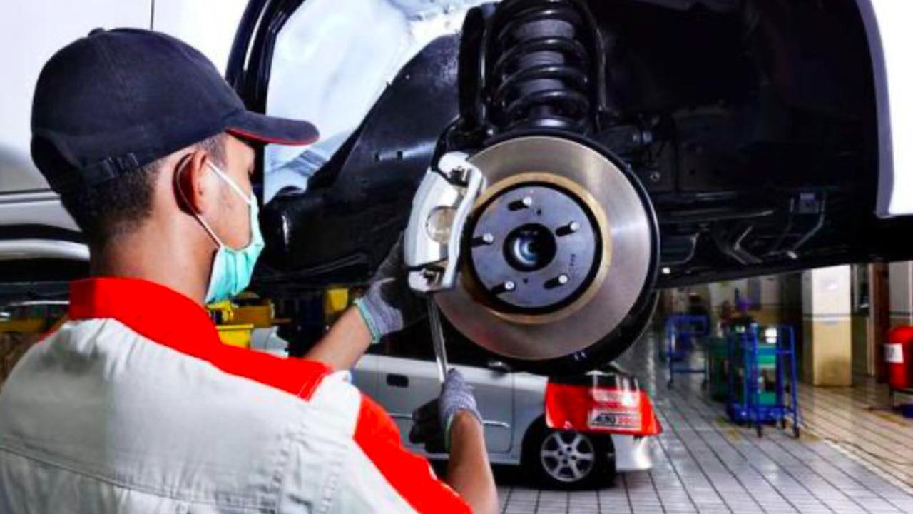 Panduan Lengkap Mengecek dan Mengganti Kampas Rem Mobil