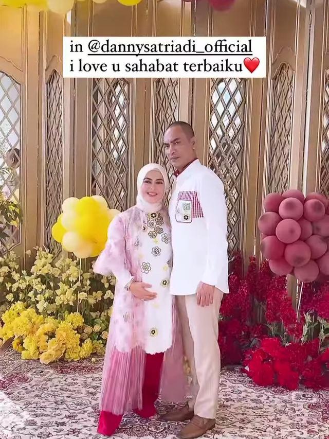 Kehamilan Ketiga Aisyahrani Adik Syahrini