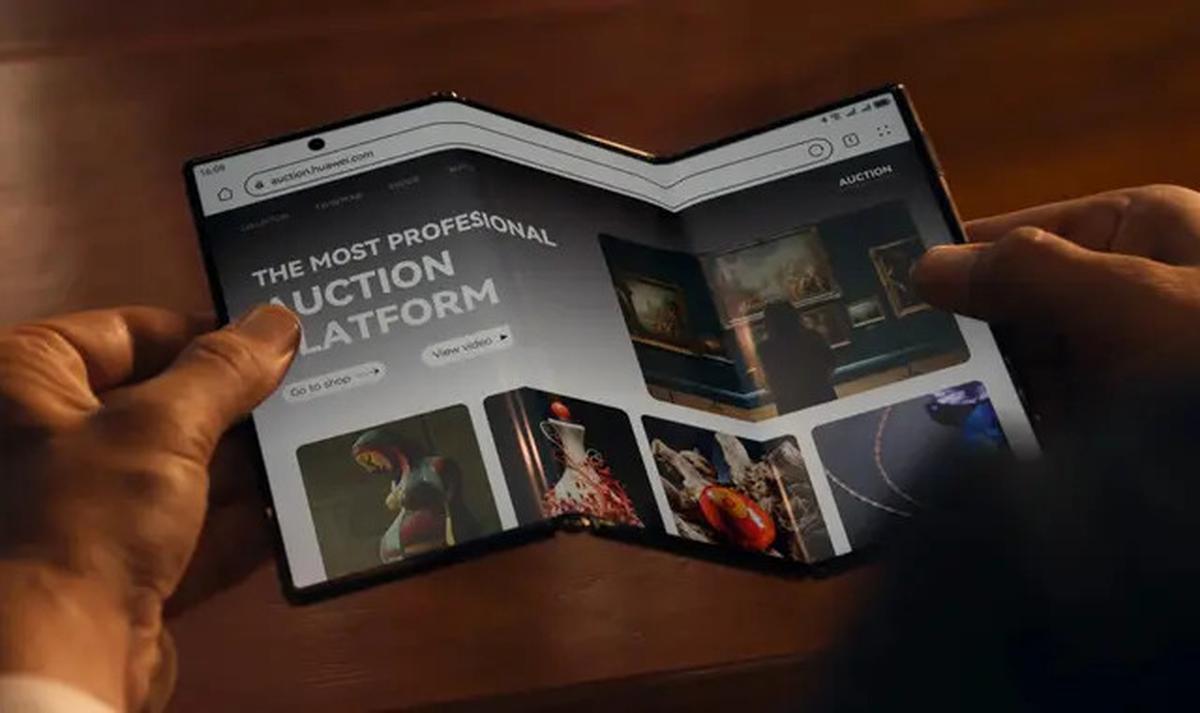Spesifikasi Huawei Mate XT, HP 3 Lipat yang Harga yang Bikin Dengkul Lemas