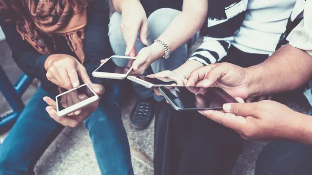 Cara Menghabiskan Kuota Internet ala Warganet