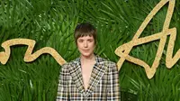 Burberry Dinobatkan Jadi Merek Fashion Paling Ramah Lingkungan