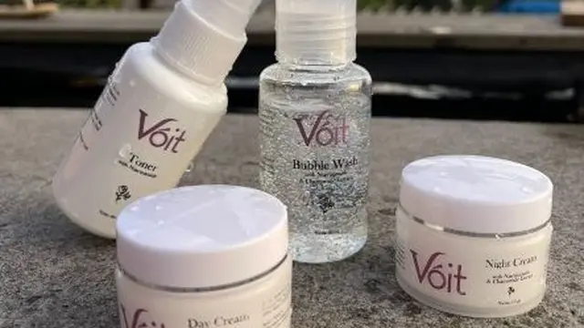 Skincare dengan kandungan kombinasi dari bahan alami